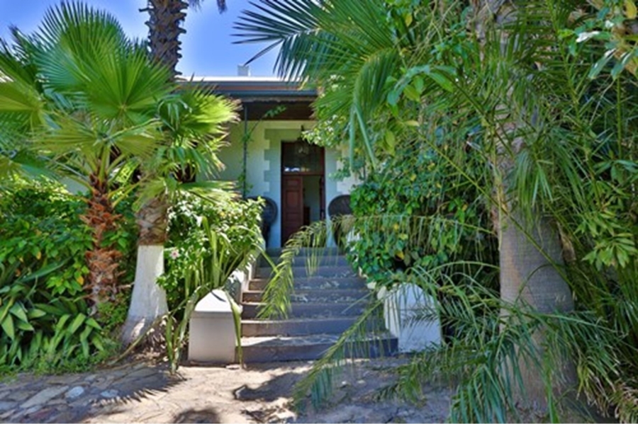 8 Bedroom Property for Sale in Hopefield Western Cape